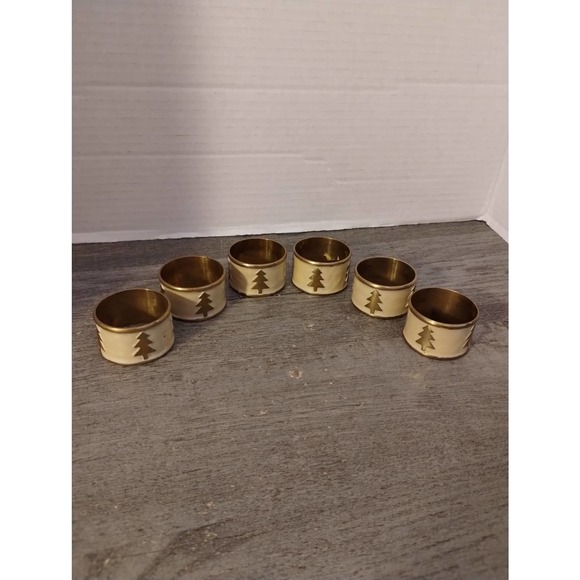 Set Of 6 Christmas White Enameled Napkin Rings With Tree - Picture 1 of 5